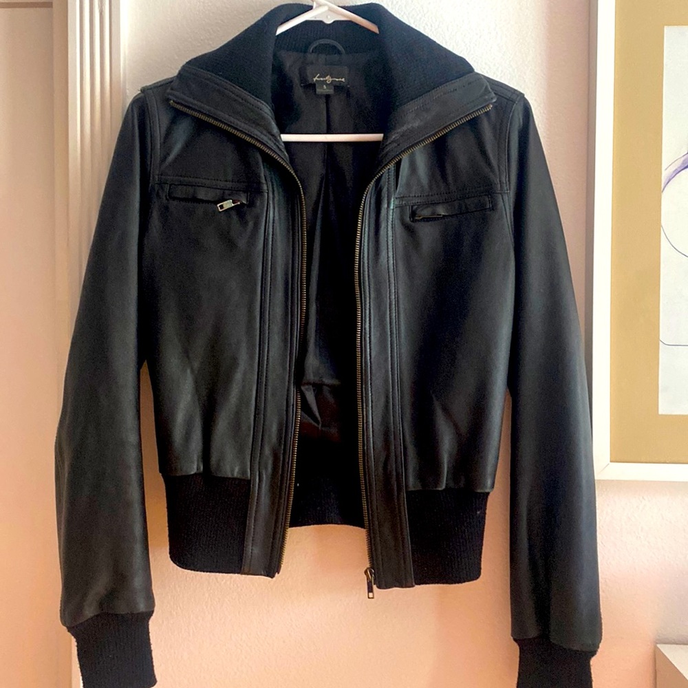 100% Leather jacket size small Forever 21